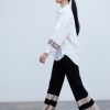 Women skatie Tops | Skatie White Contrast Shirt S79B01Wht