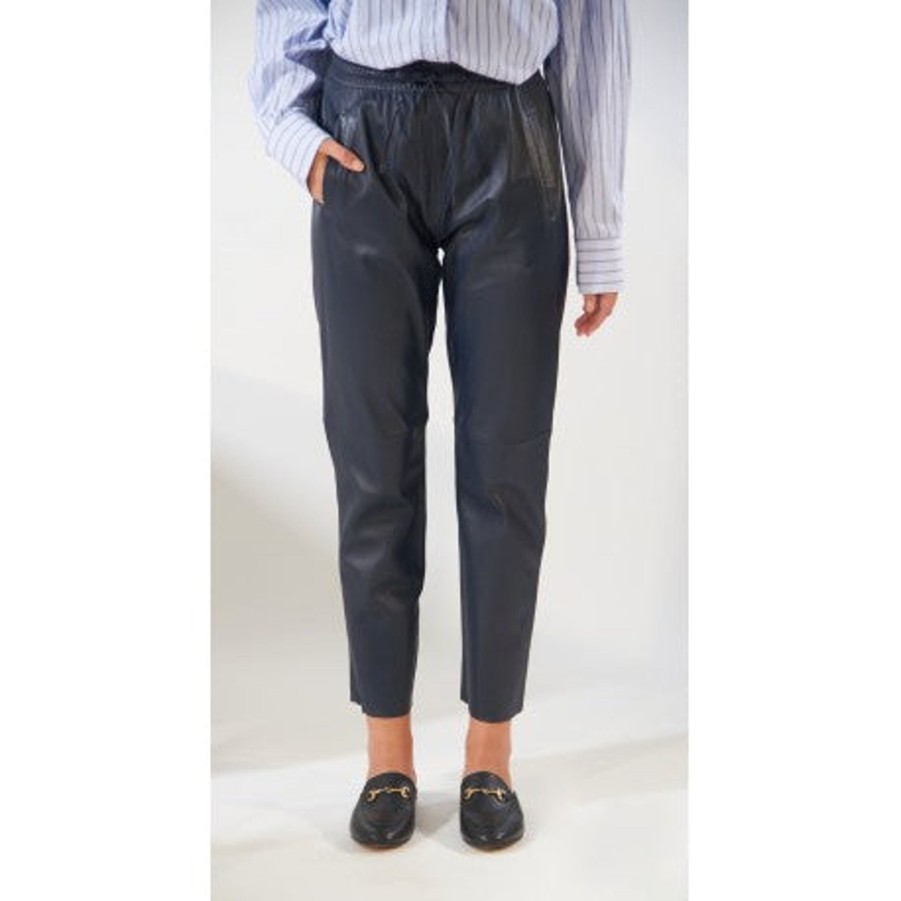 Women Oakwood Trousers & Skirts And Shorts | Oakwood Gift Leather Trouser In Navy