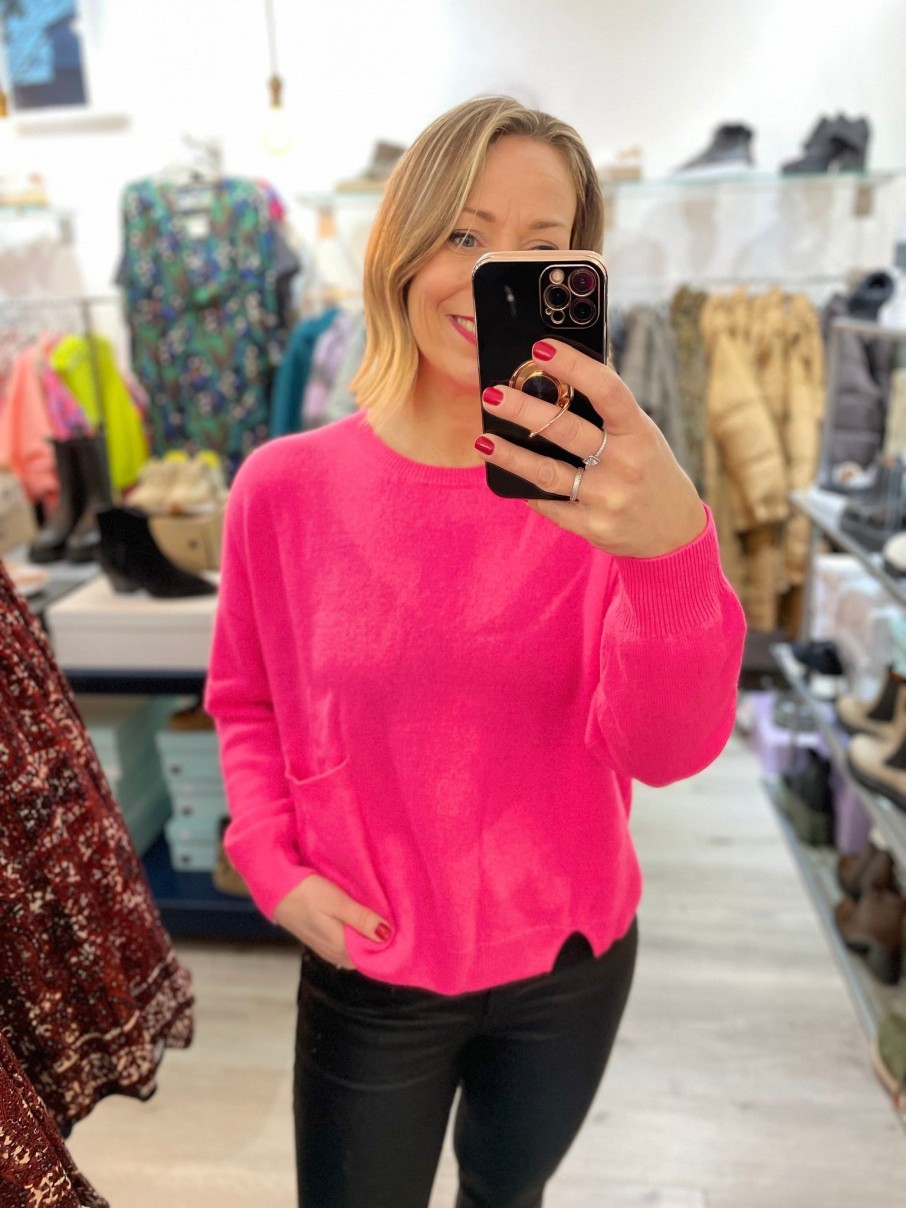 Women Brodie Cashmere Knitwear And Sweaters | Brodie Cashmere Pepper Split Hem Crew Jumper In Neon Pink