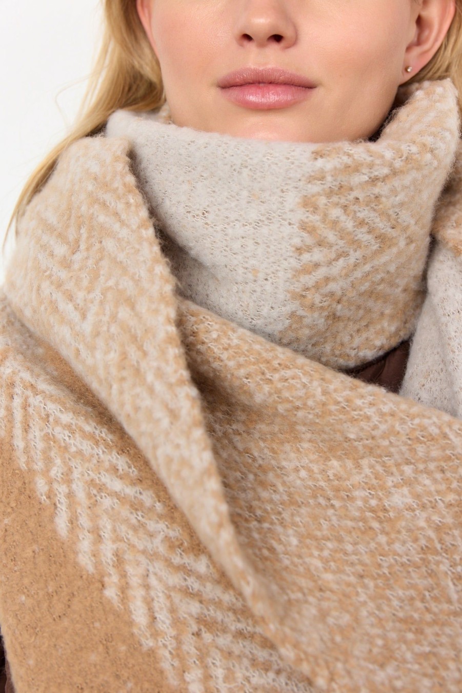 Women Soya Concept Gloves & Hats And Scarves | Soya Concept Myrtle Scarf In Sand 51198